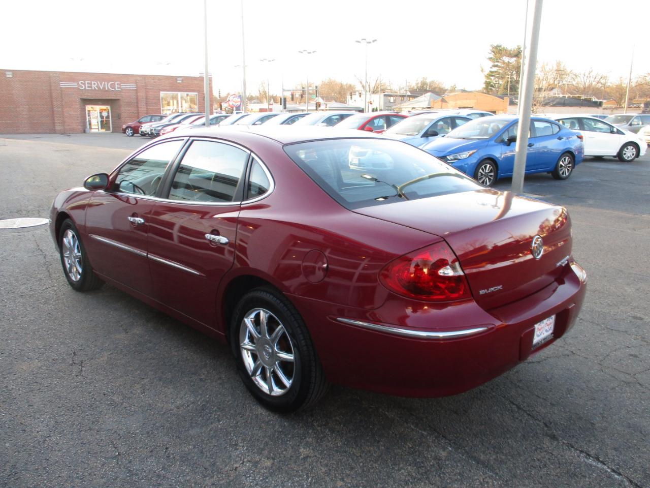 Buick LaCrosse 4dr Sdn CXS 2005