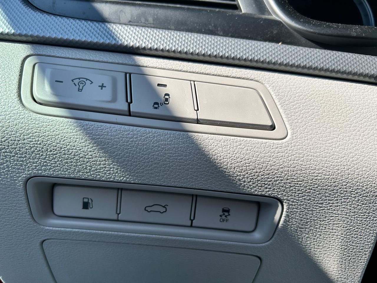 Hyundai Sonata SE 2.4L 2019