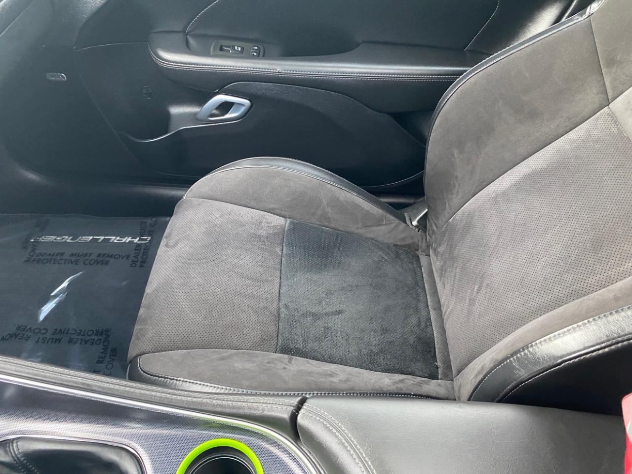 Dodge Challenger 2dr Cpe R/T Plus 2015