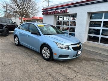 2012 Chevrolet Cruze 4dr Sdn LS