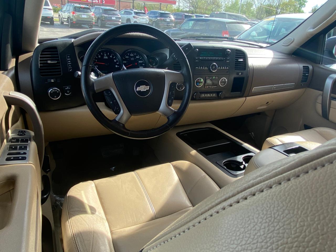 Chevrolet Silverado 1500 4WD Crew Cab 143.5" LT 2013