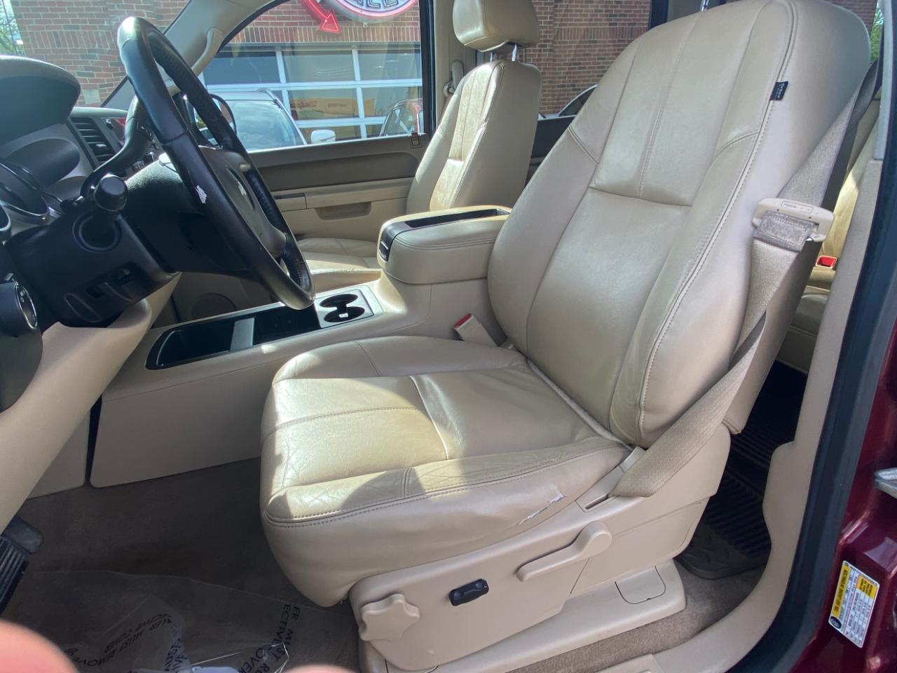 Chevrolet Silverado 1500 4WD Crew Cab 143.5" LT 2013