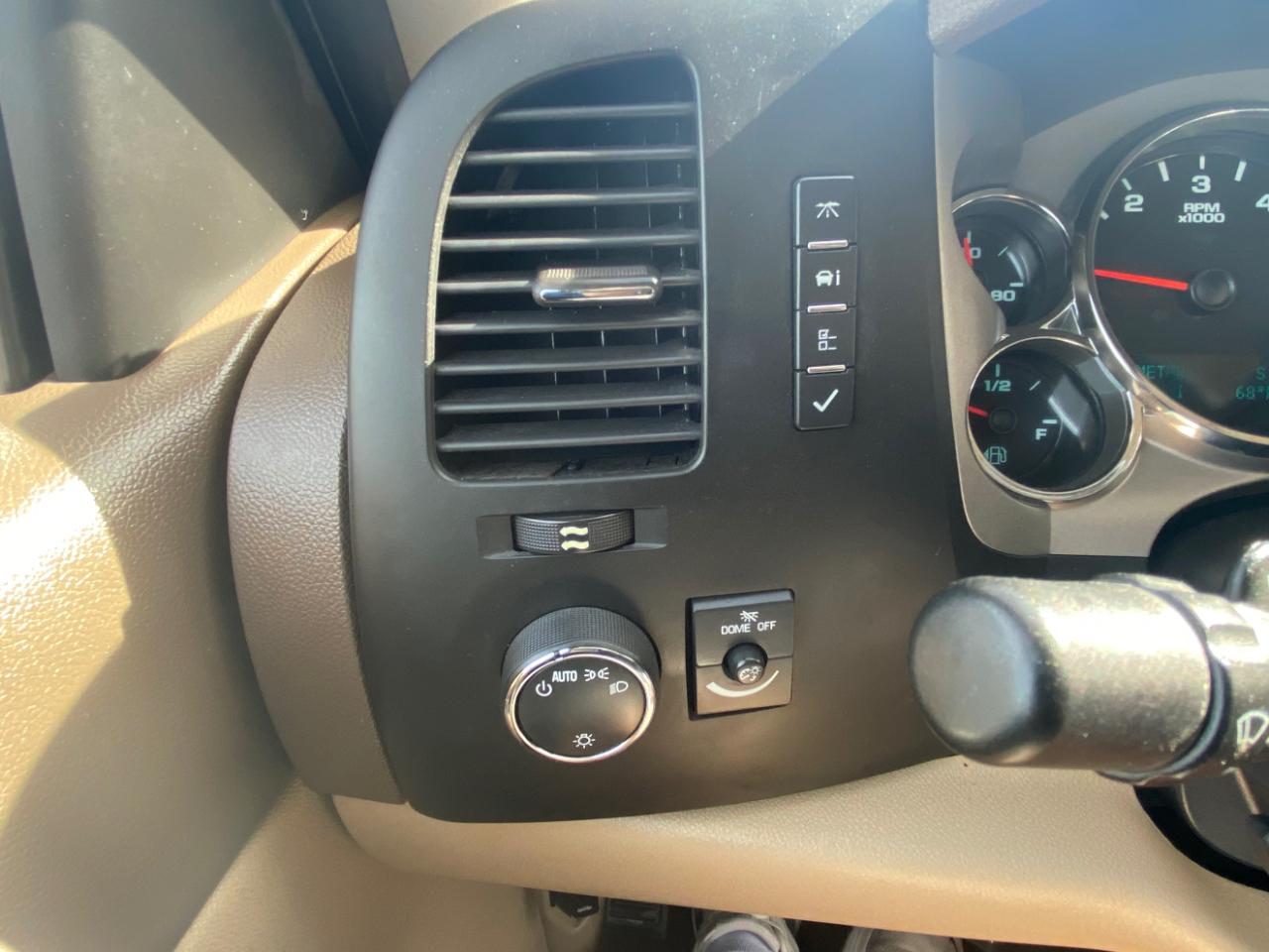 Chevrolet Silverado 1500 4WD Crew Cab 143.5" LT 2013