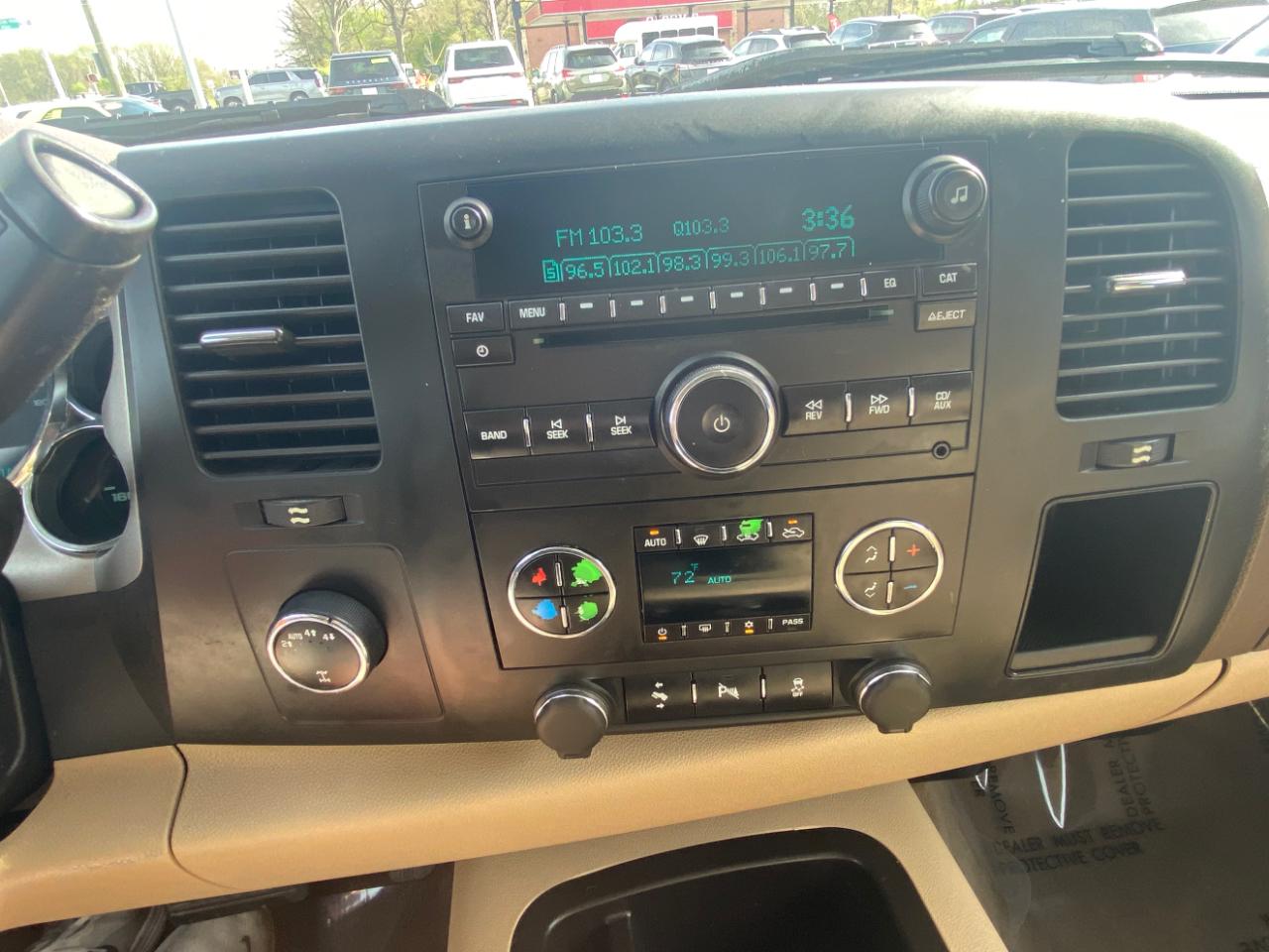 Chevrolet Silverado 1500 4WD Crew Cab 143.5" LT 2013