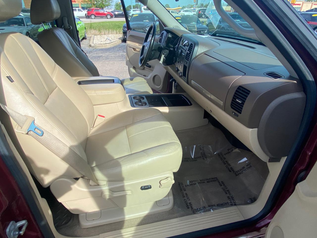 Chevrolet Silverado 1500 4WD Crew Cab 143.5" LT 2013