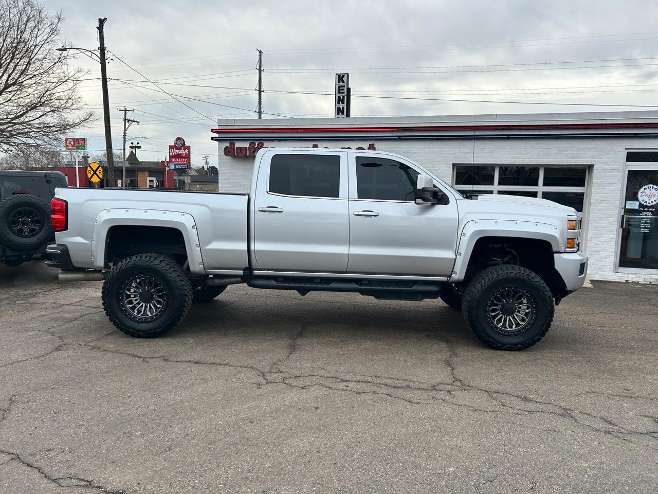 Chevrolet Silverado 2500HD 4WD Crew Cab 153.7" LTZ 2017