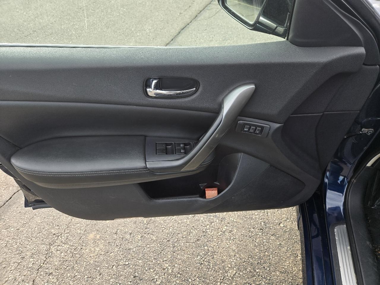 Nissan Maxima 4dr Sdn 3.5 SV w/Sport Pkg 2013