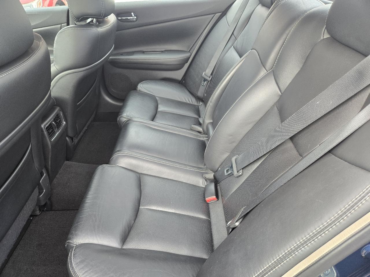 Nissan Maxima 4dr Sdn 3.5 SV w/Sport Pkg 2013