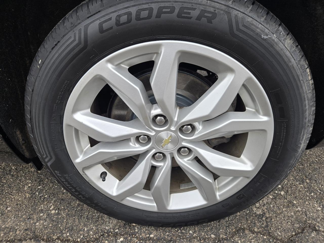 Chevrolet Impala 4dr Sdn LT w/1LT 2018