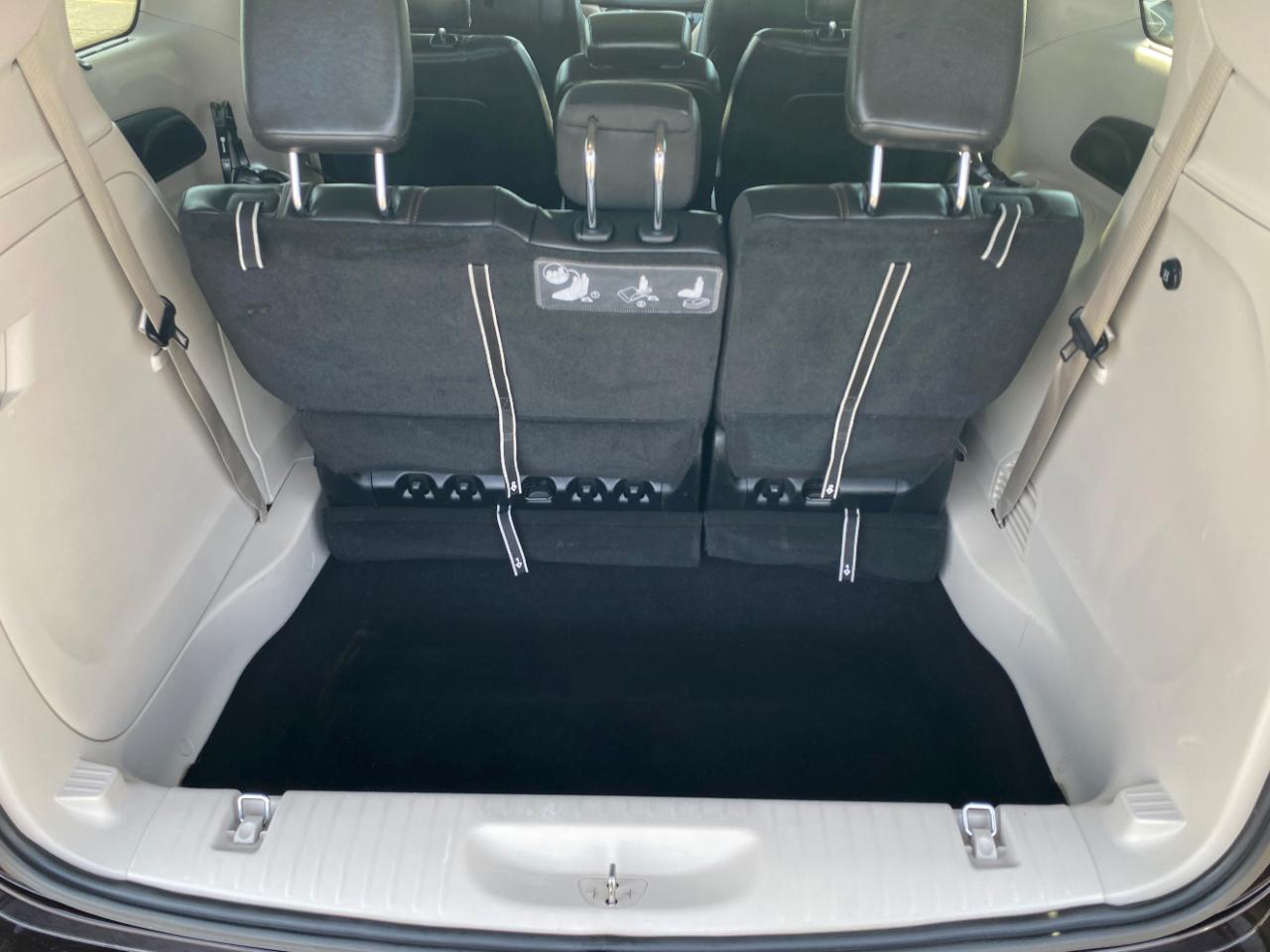 Chrysler Pacifica Touring-L FWD 2017