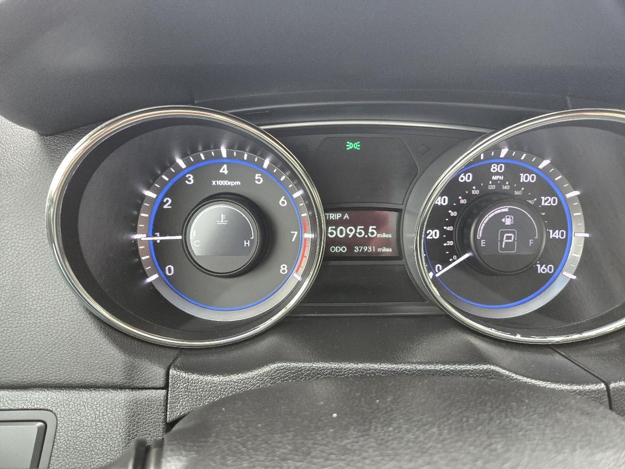 Hyundai Sonata 4dr Sdn 2.4L Auto Limited 2012