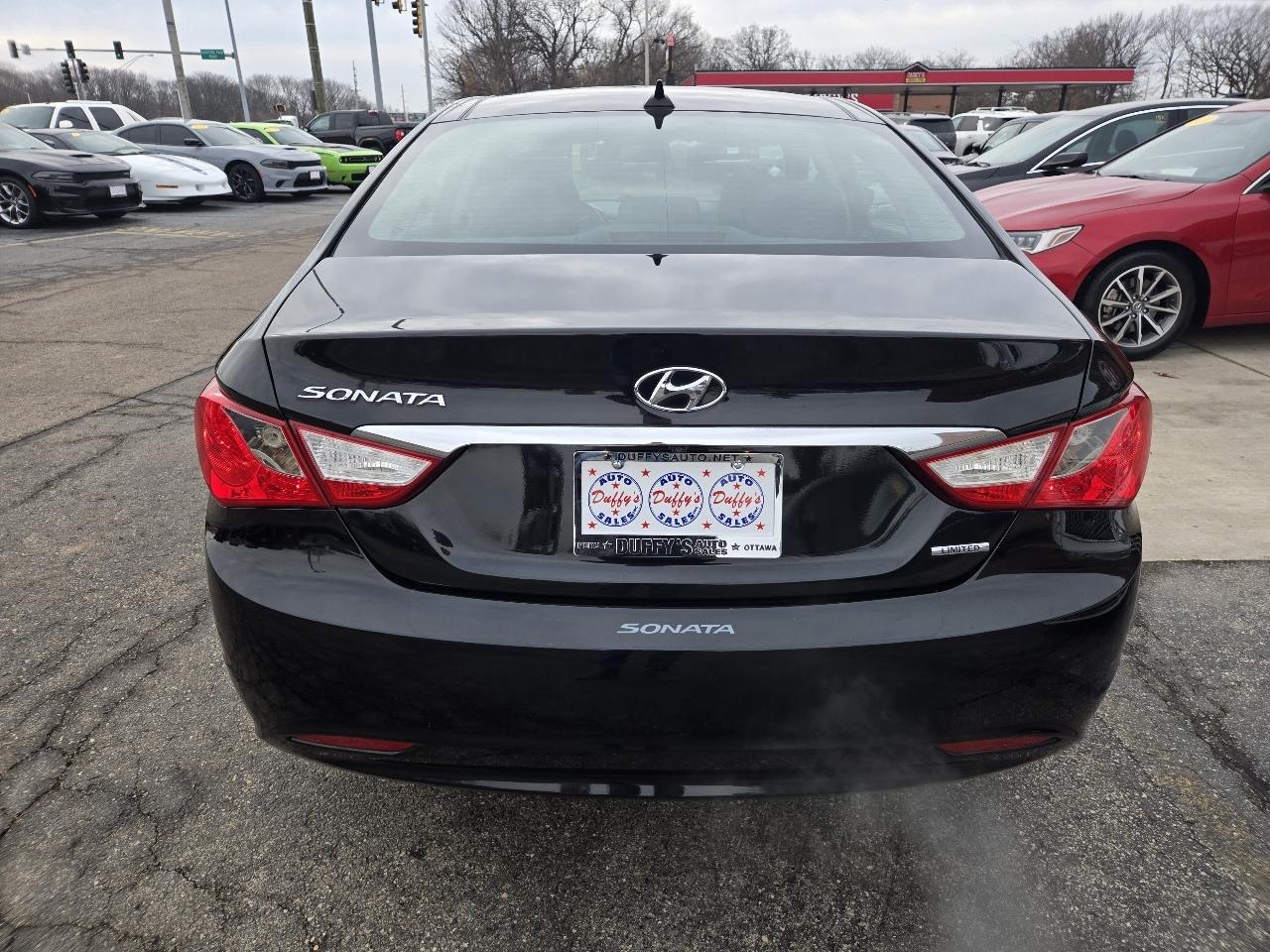 Hyundai Sonata 4dr Sdn 2.4L Auto Limited 2012