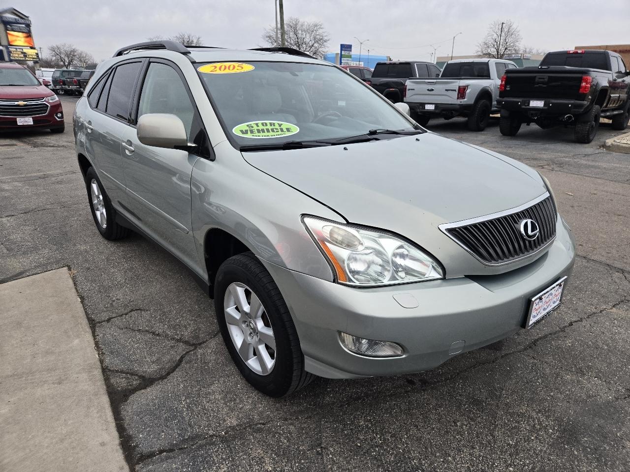 Lexus RX 330 4dr SUV AWD 2005