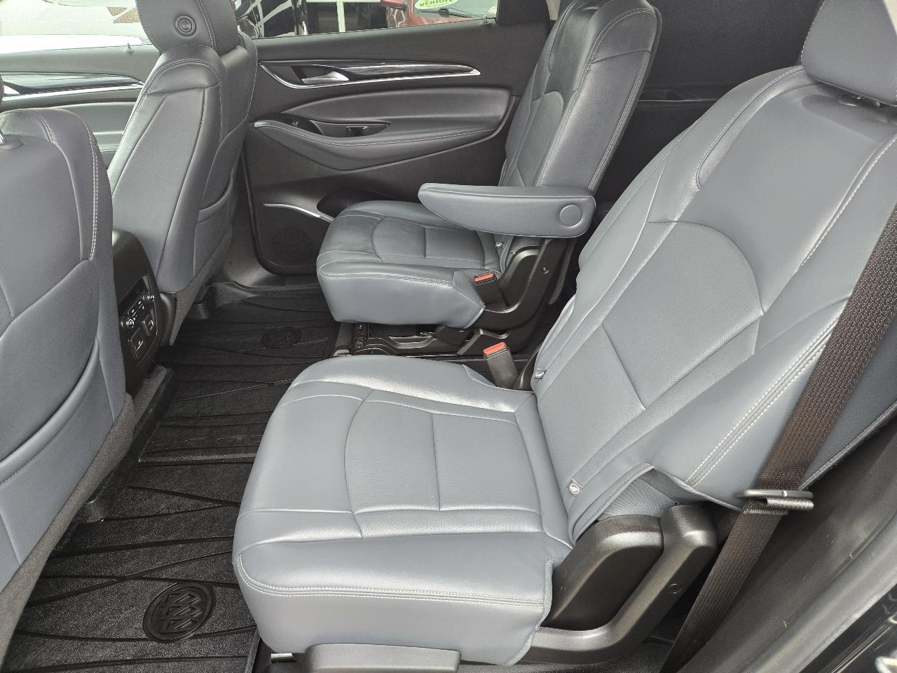 Buick Enclave AWD 4dr Premium 2020