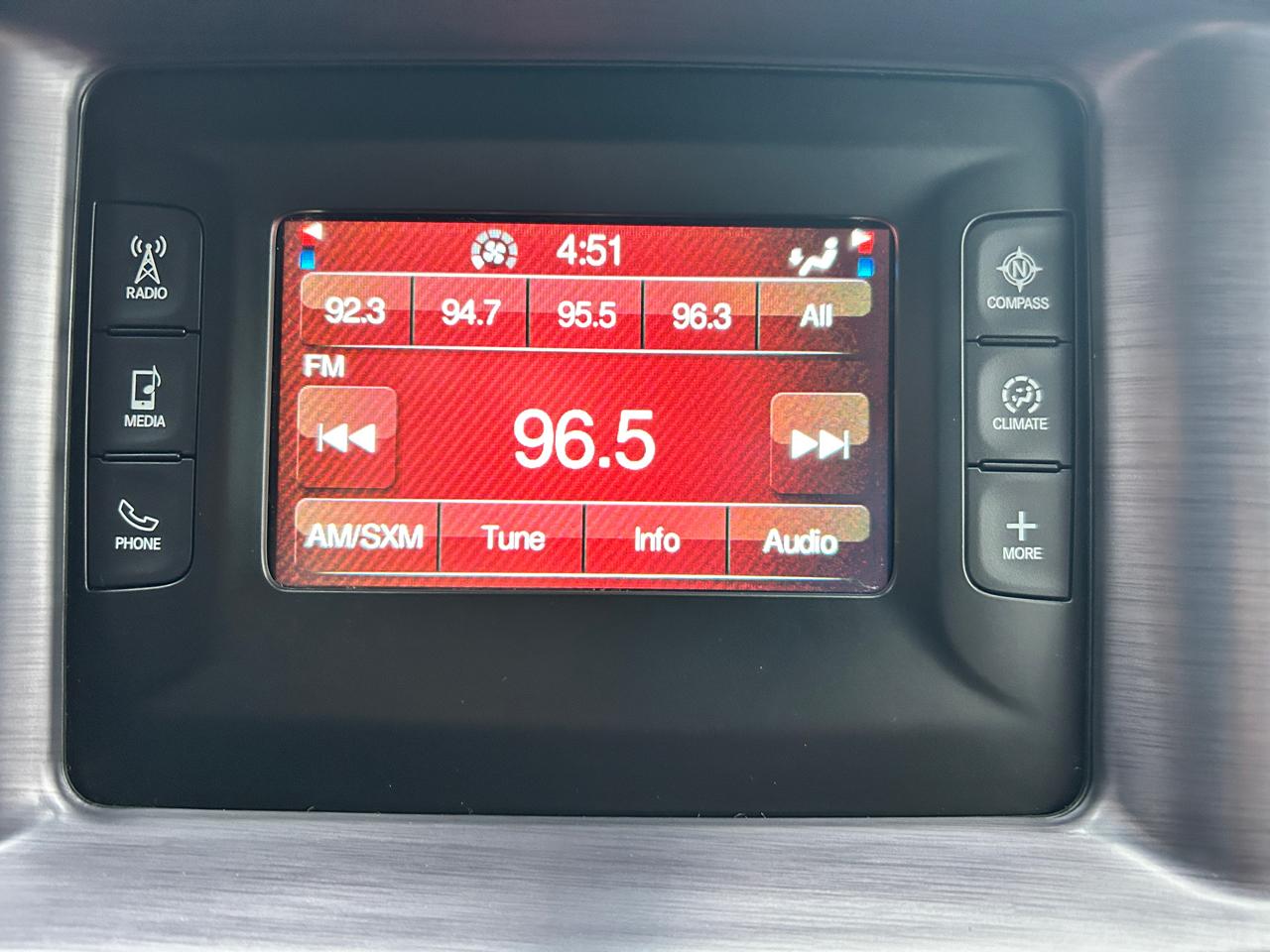 Dodge Charger 4dr Sdn SE AWD 2015