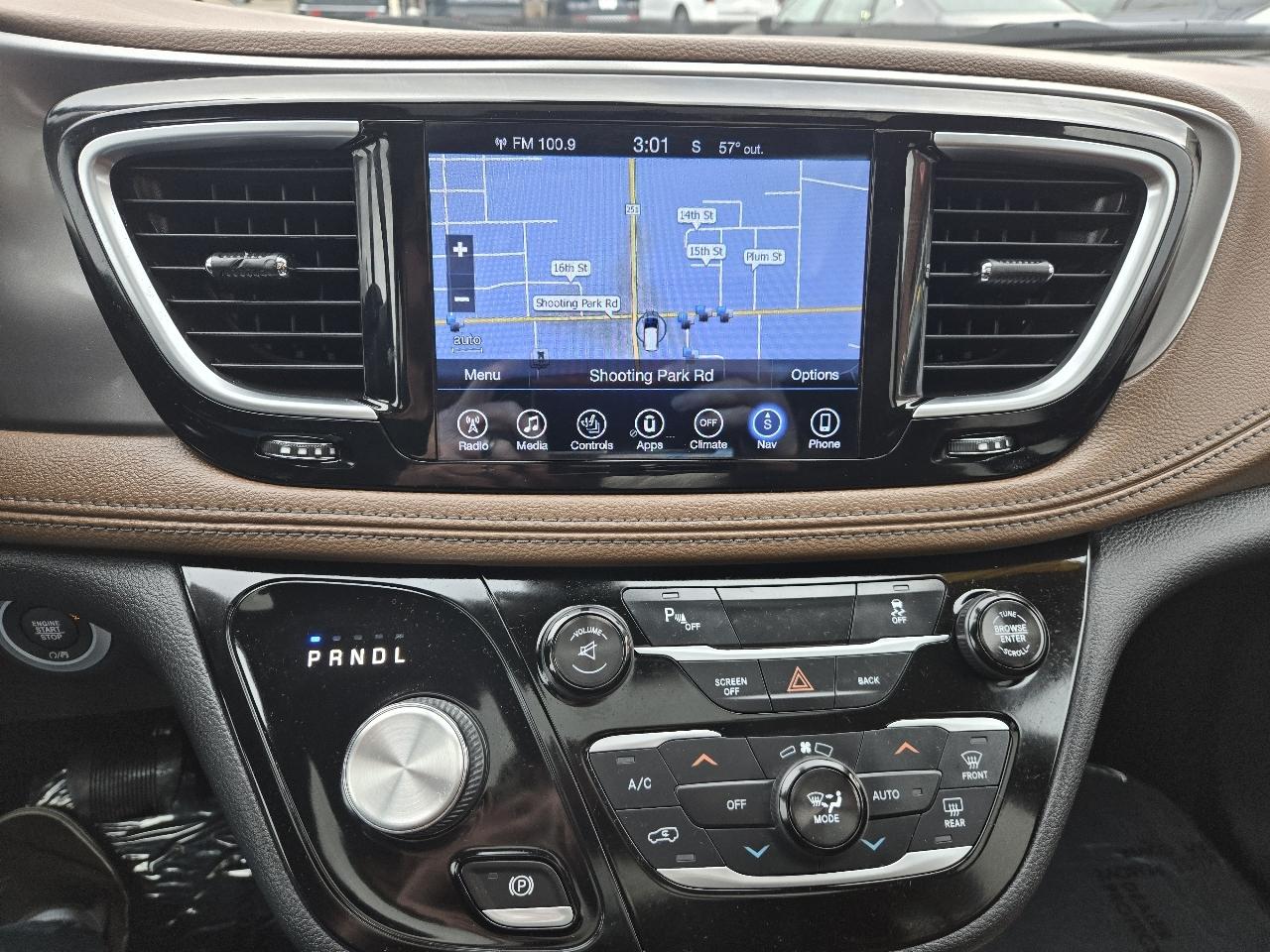 Chrysler Pacifica Limited FWD 2017