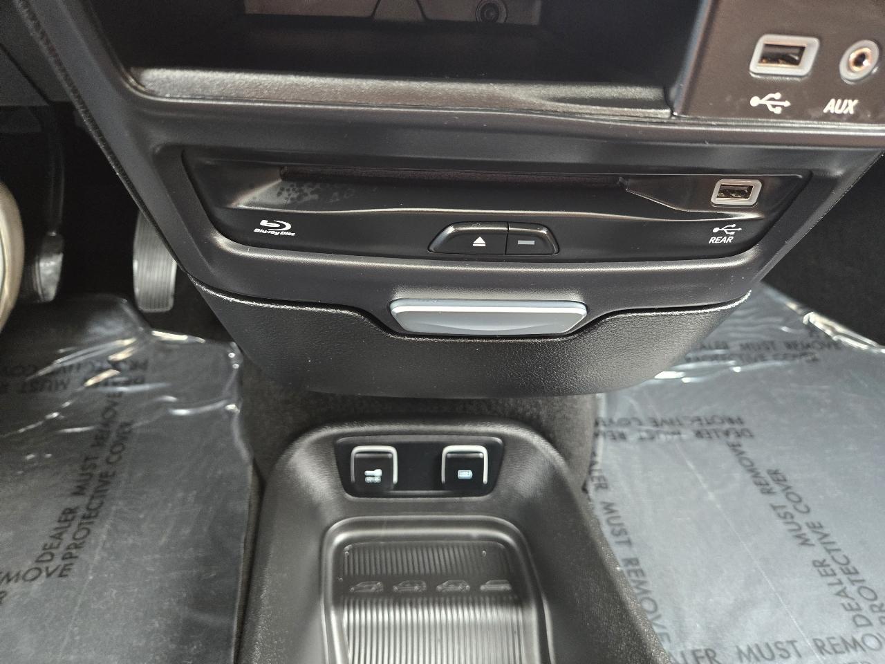 Chrysler Pacifica Limited FWD 2017