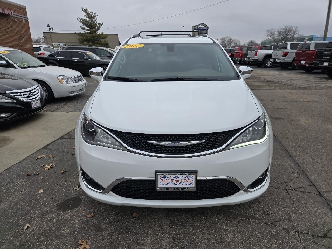 Chrysler Pacifica Limited FWD 2017