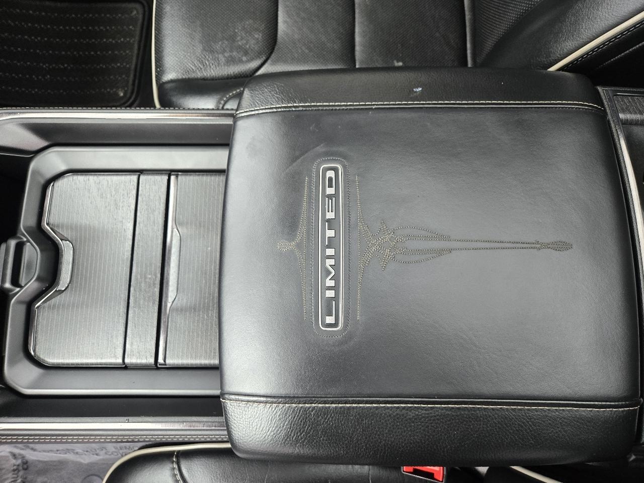 RAM 1500 Limited 4x4 Crew Cab 5'7" Box 2023