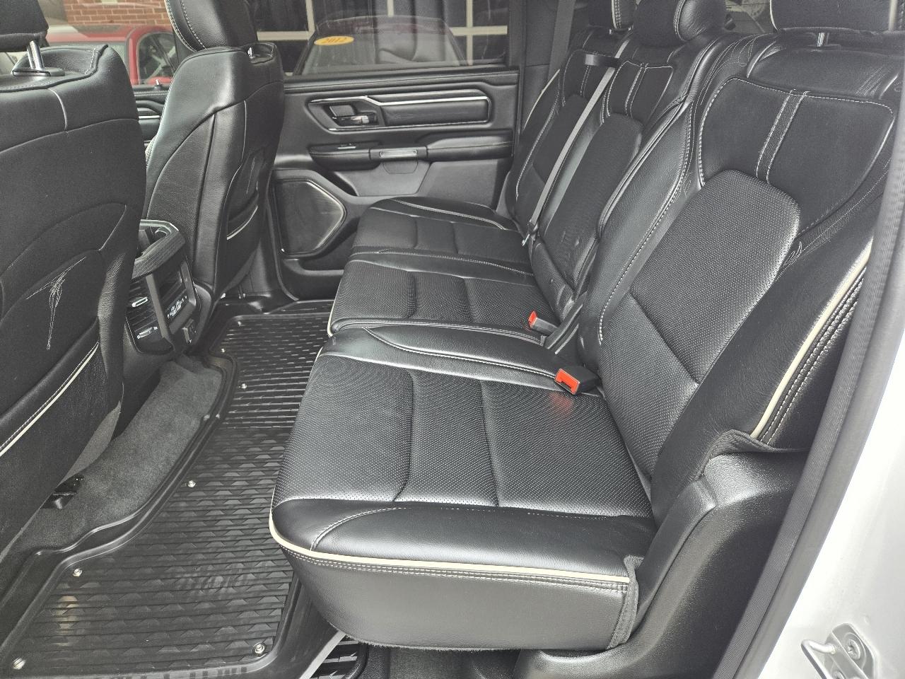 RAM 1500 Limited 4x4 Crew Cab 5'7" Box 2023