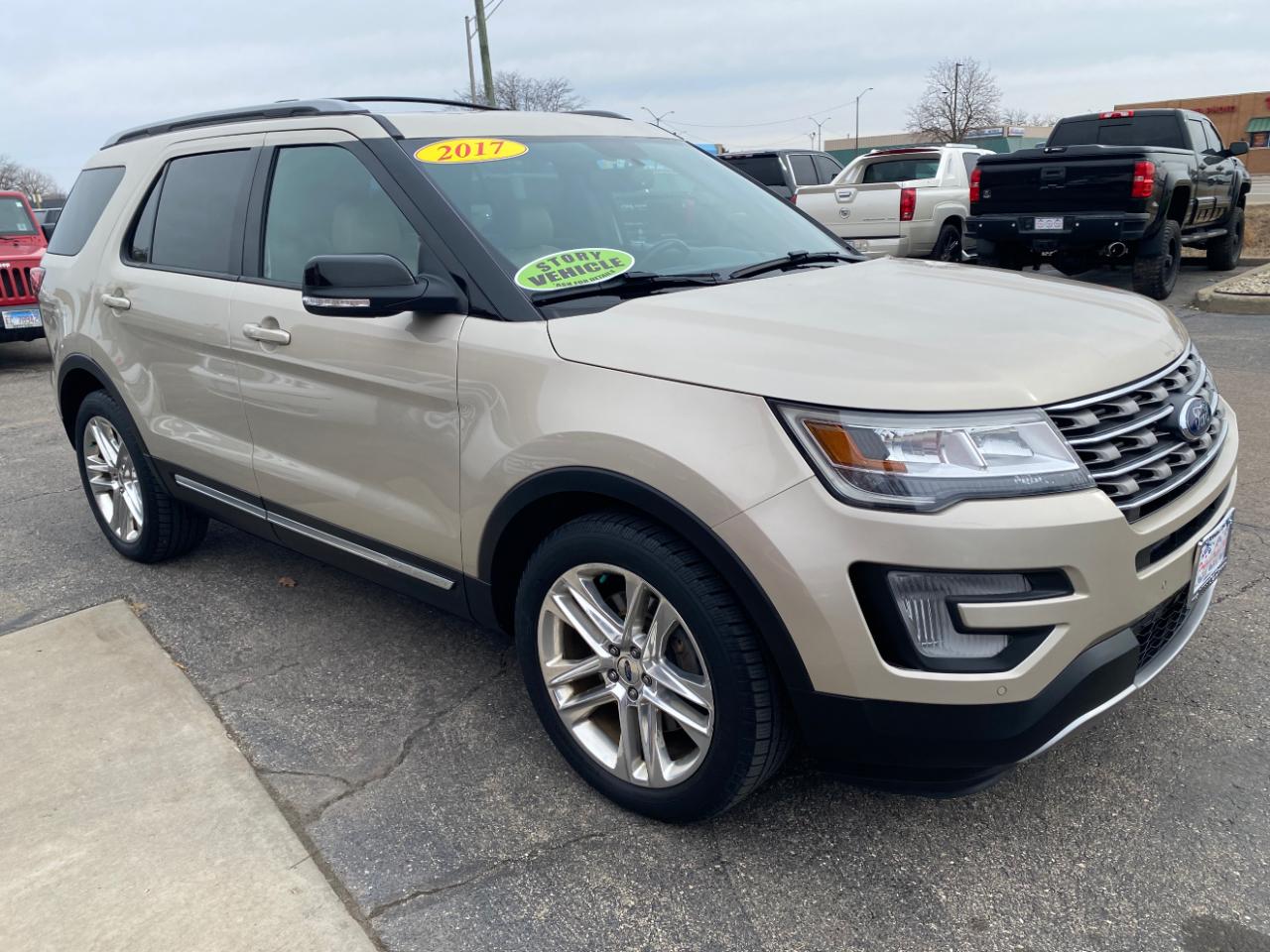 Ford Explorer XLT FWD 2017