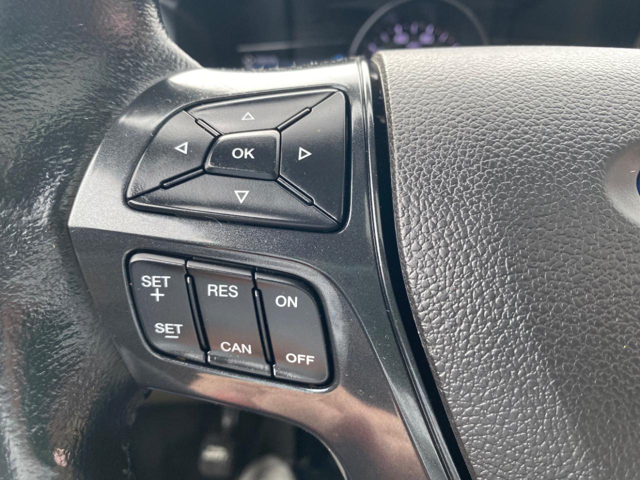 Ford Explorer XLT FWD 2017