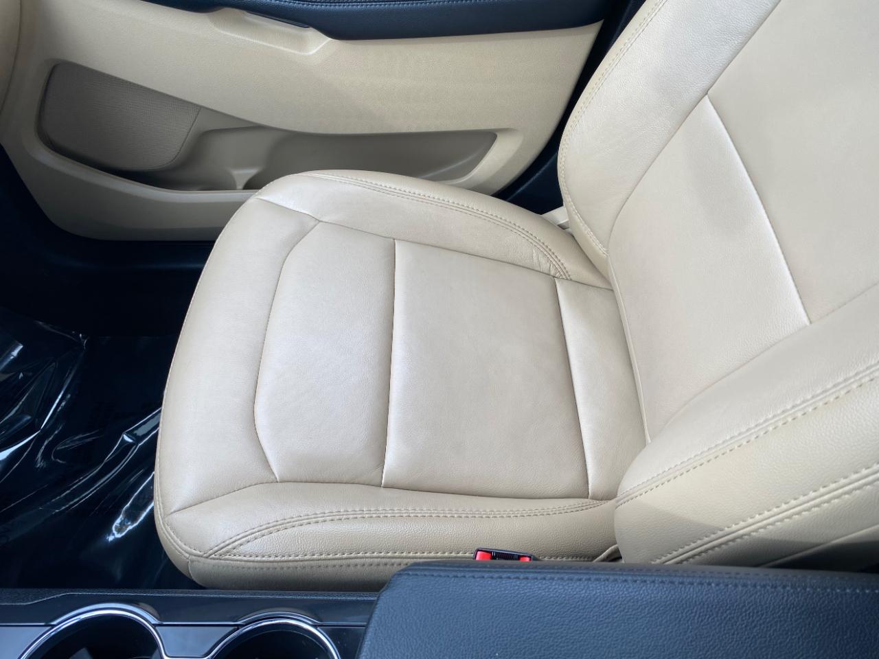 Ford Explorer XLT FWD 2017