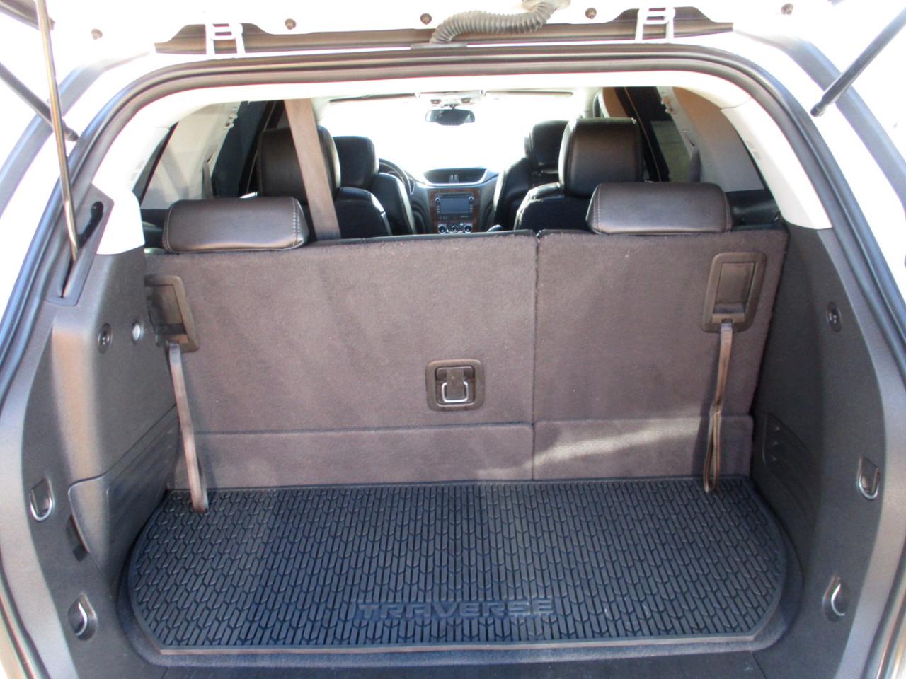 Chevrolet Traverse FWD 4dr LT w/2LT 2014