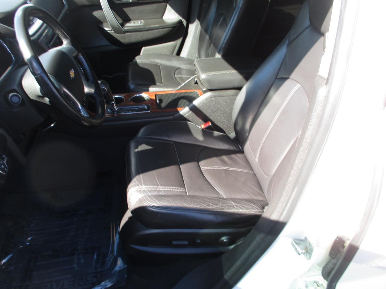 Chevrolet Traverse FWD 4dr LT w/2LT 2014