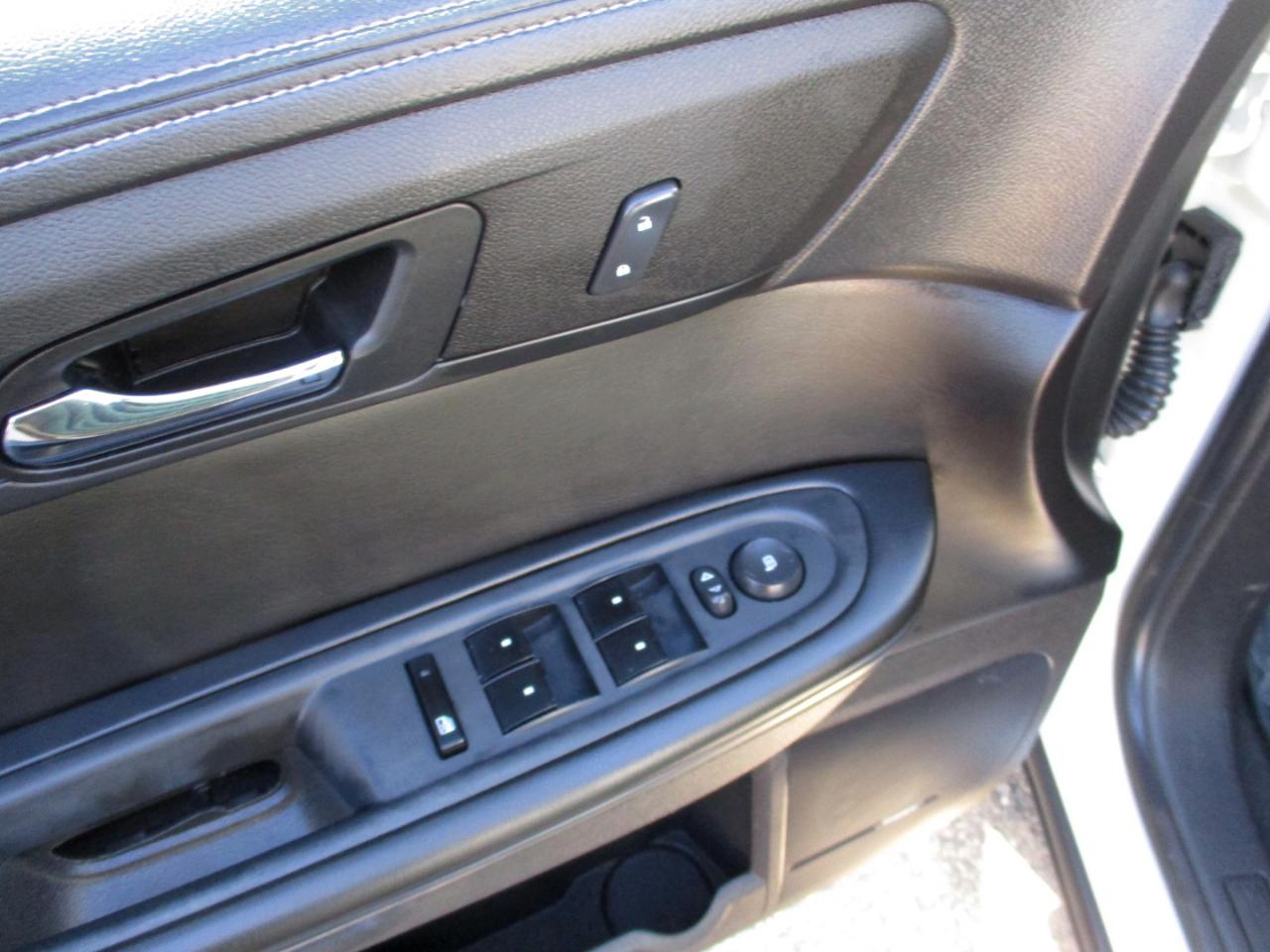 Chevrolet Traverse FWD 4dr LT w/2LT 2014