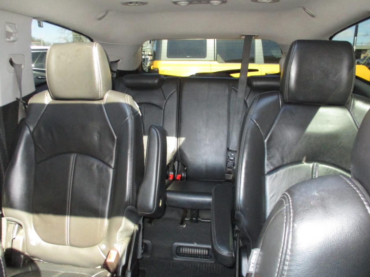 Chevrolet Traverse FWD 4dr LT w/2LT 2014