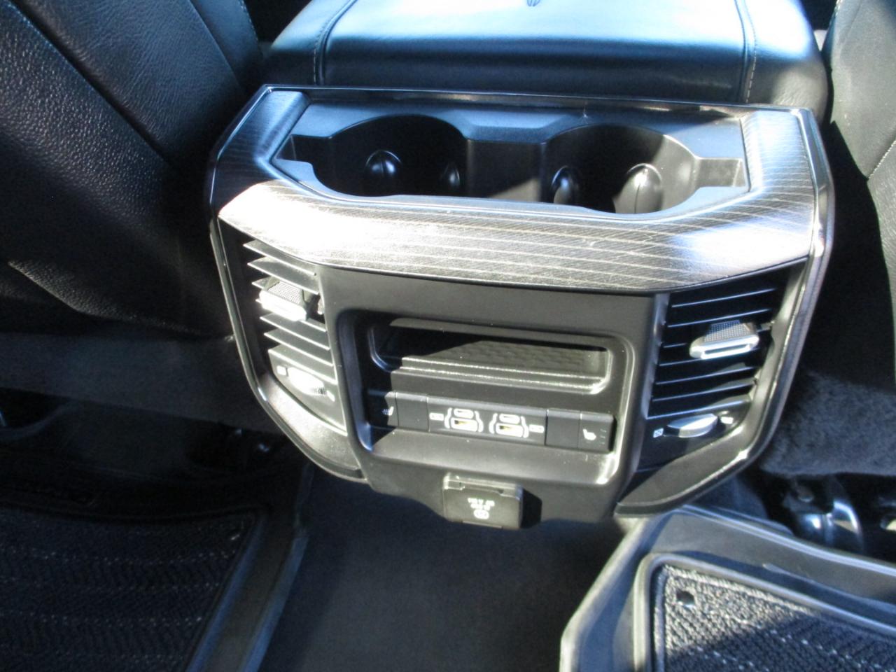 RAM 3500 Limited 4x4 Crew Cab 8' Box 2022