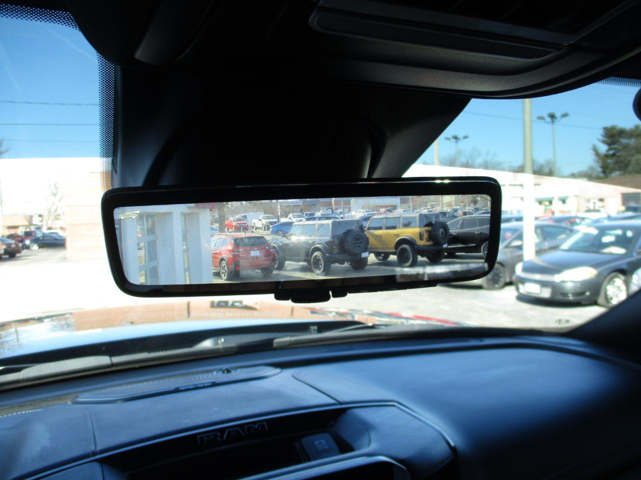 RAM 3500 Limited 4x4 Crew Cab 8' Box 2022