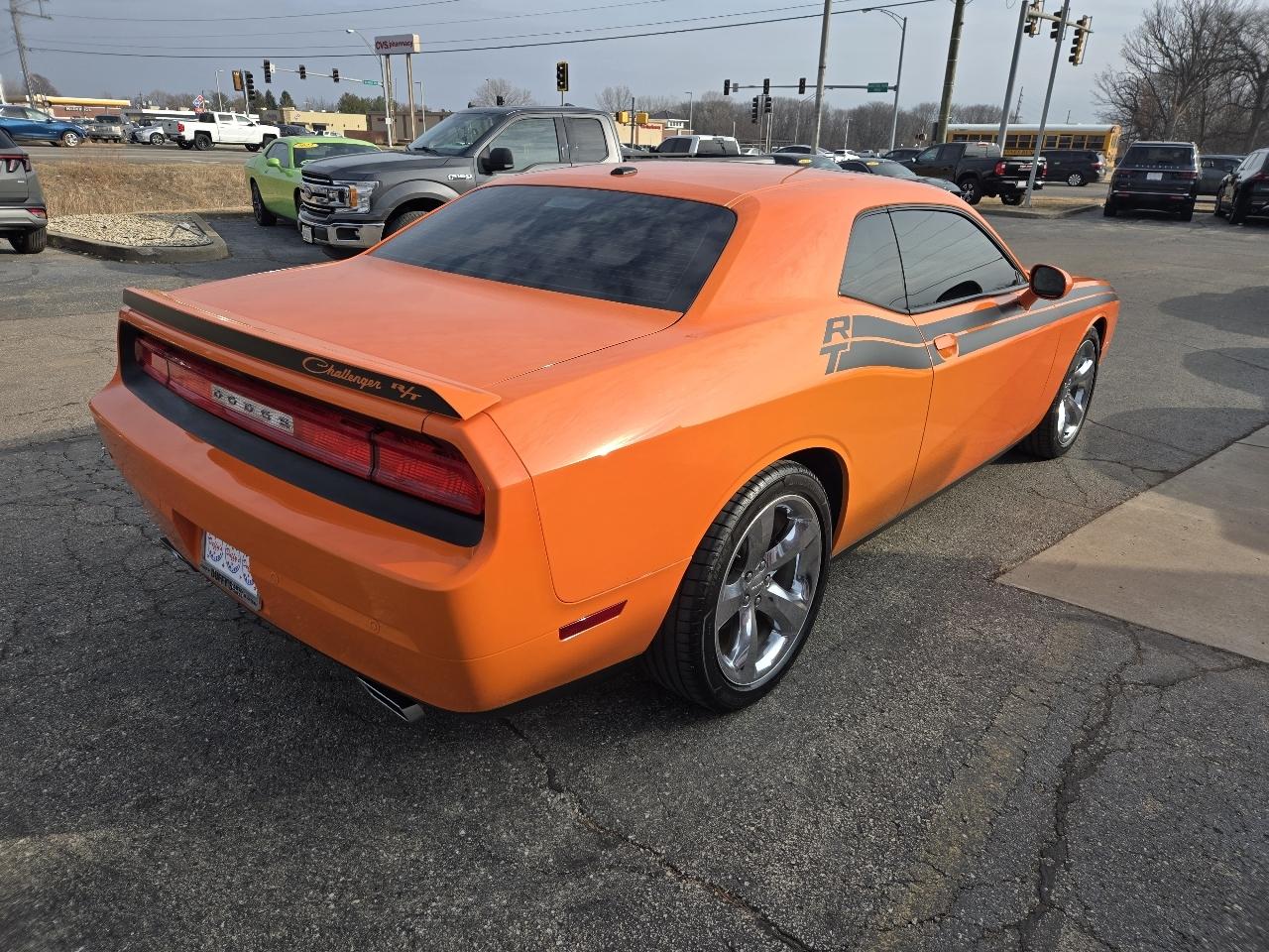 Dodge Challenger 2dr Cpe R/T Plus 2014