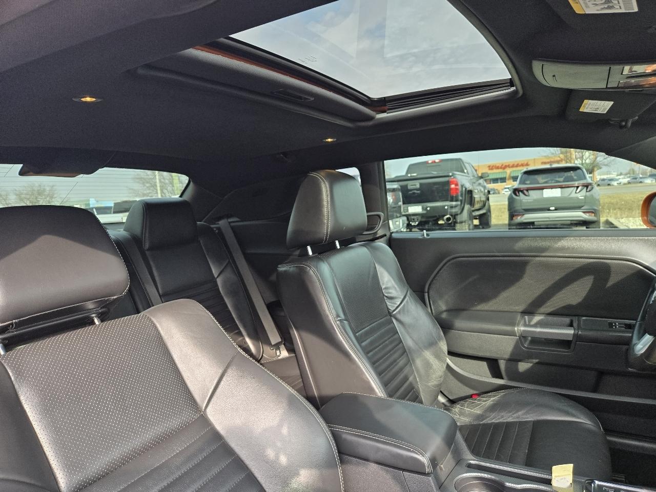 Dodge Challenger 2dr Cpe R/T Plus 2014