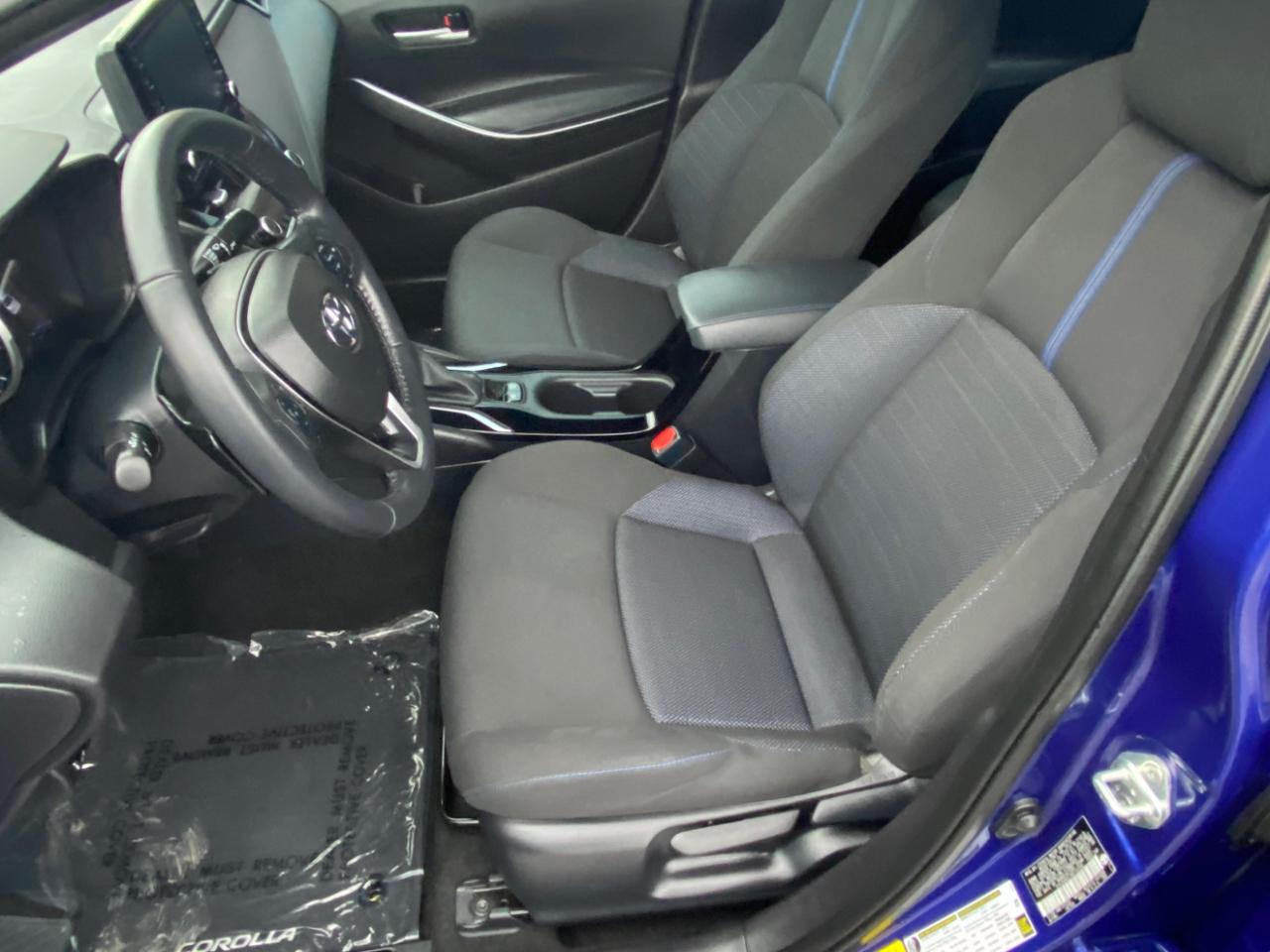 Toyota Corolla SE CVT (Natl) 2022