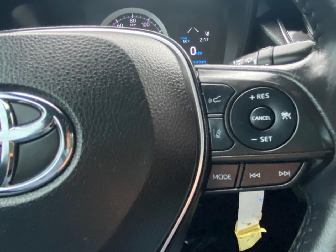 Toyota Corolla SE CVT (Natl) 2022