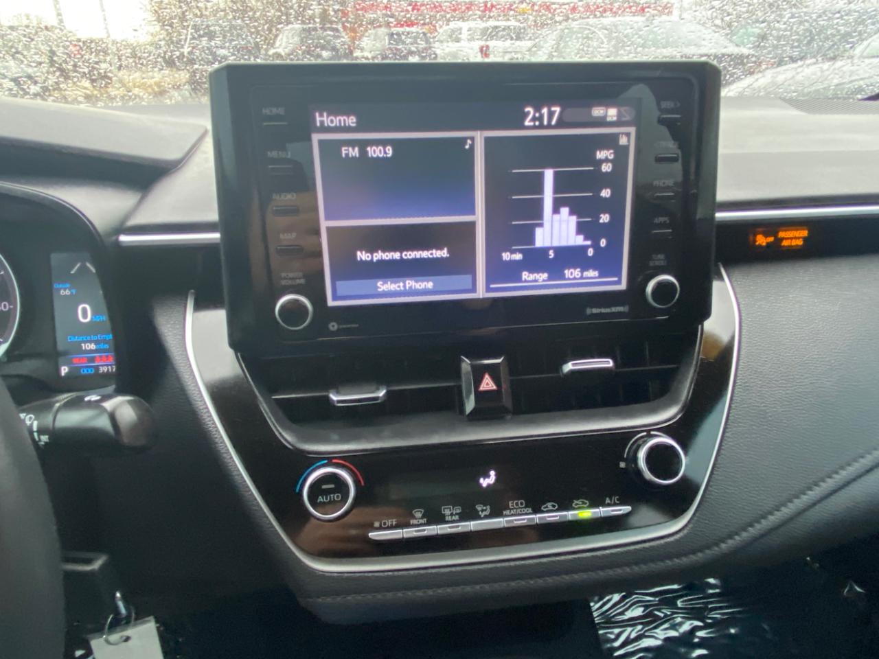 Toyota Corolla SE CVT (Natl) 2022