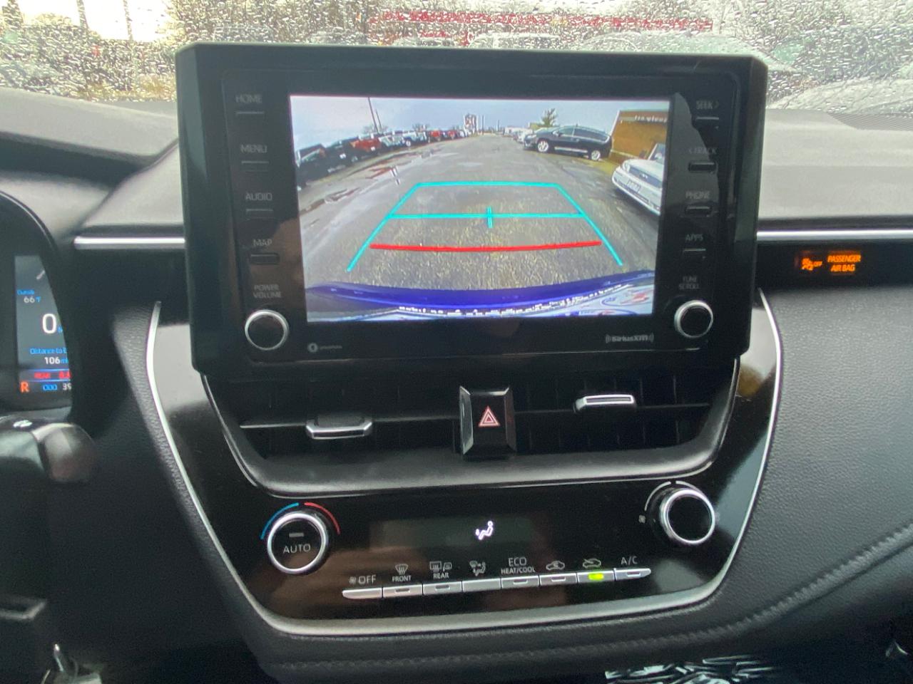 Toyota Corolla SE CVT (Natl) 2022