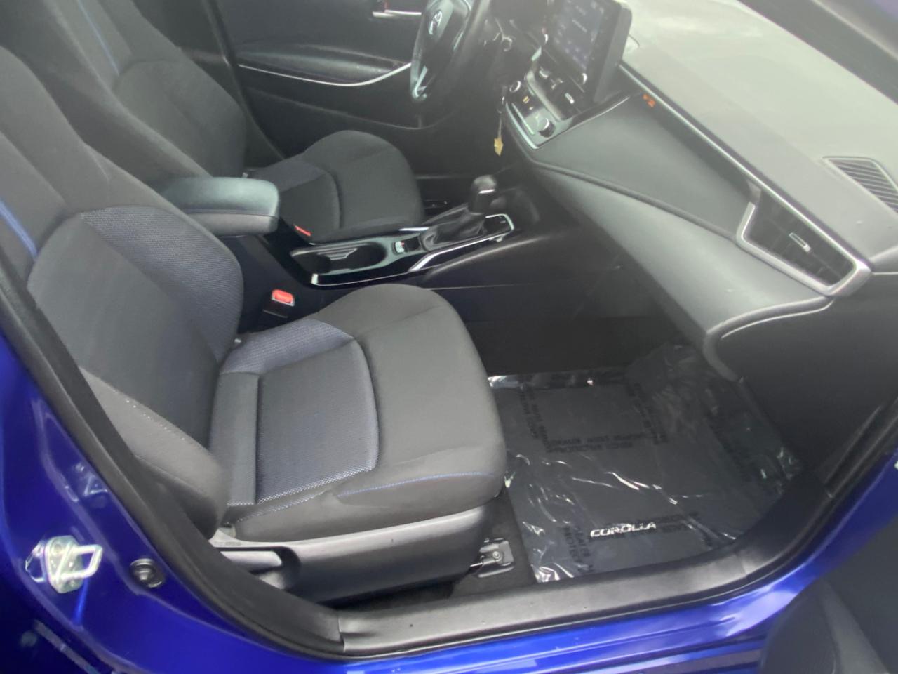 Toyota Corolla SE CVT (Natl) 2022