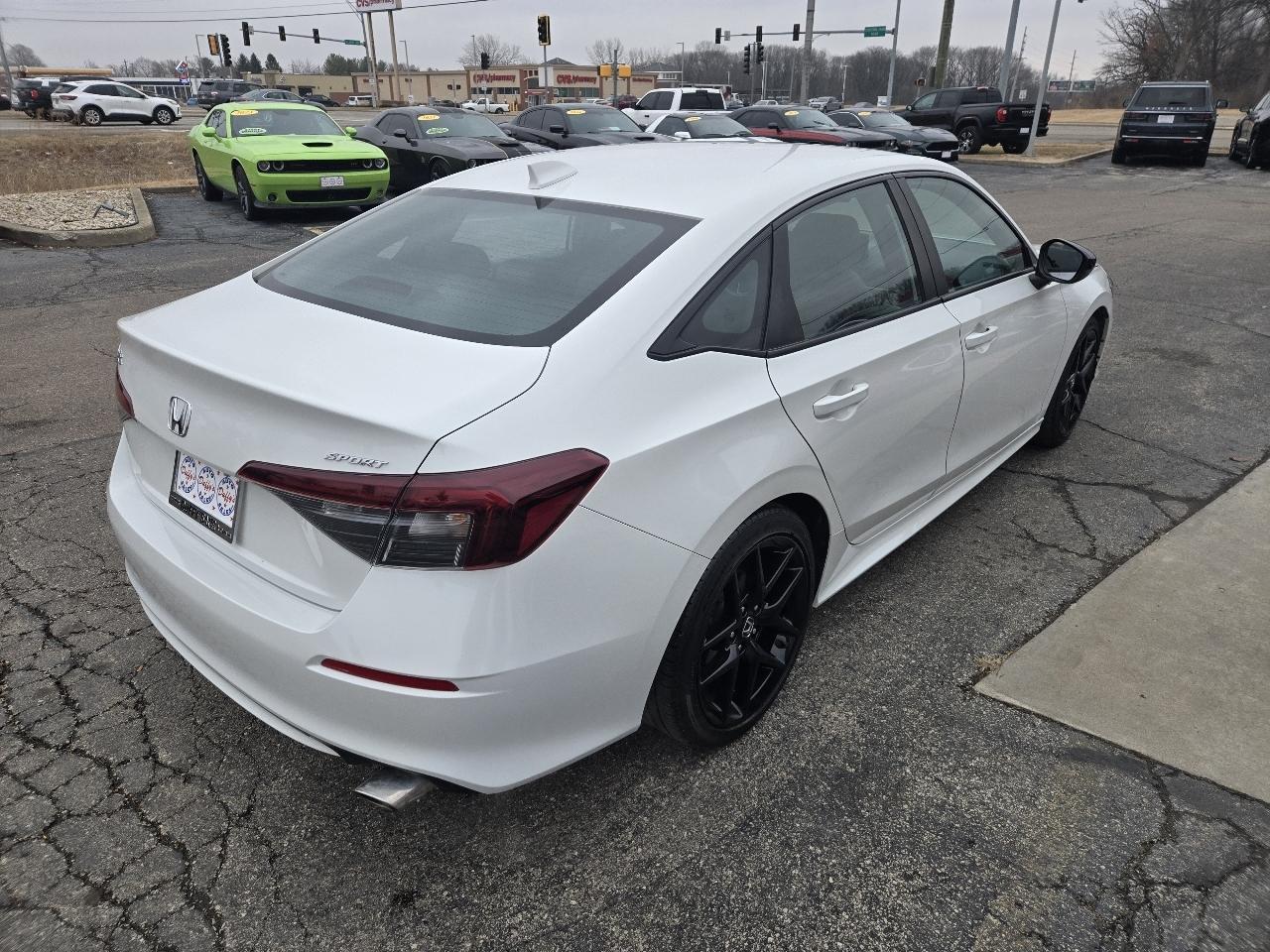 Honda Civic Sedan Sport CVT 2025