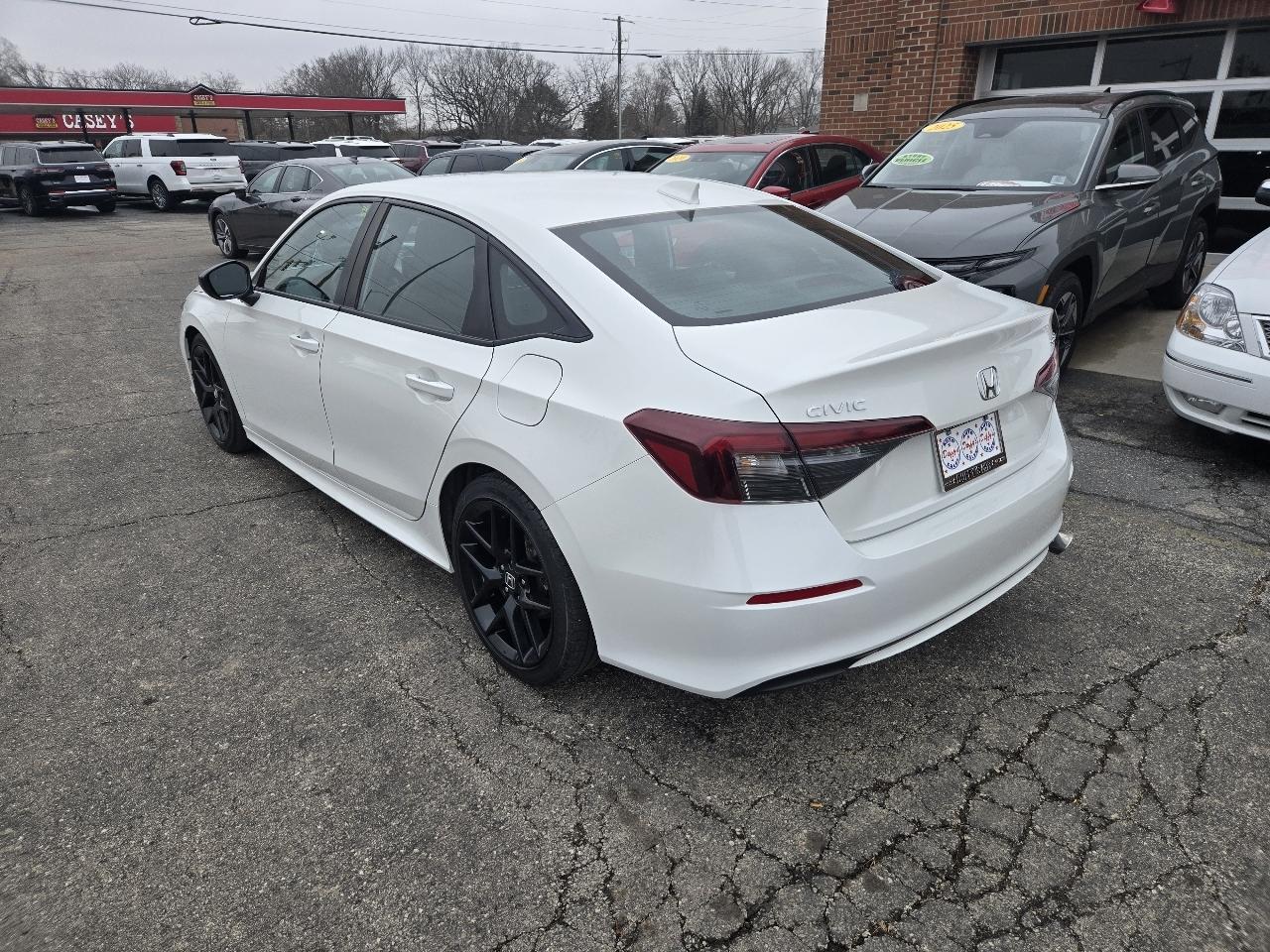 Honda Civic Sedan Sport CVT 2025