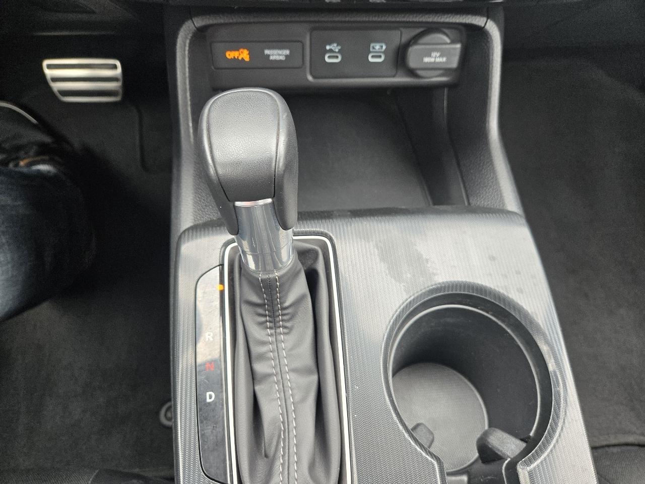 Honda Civic Sedan Sport CVT 2025