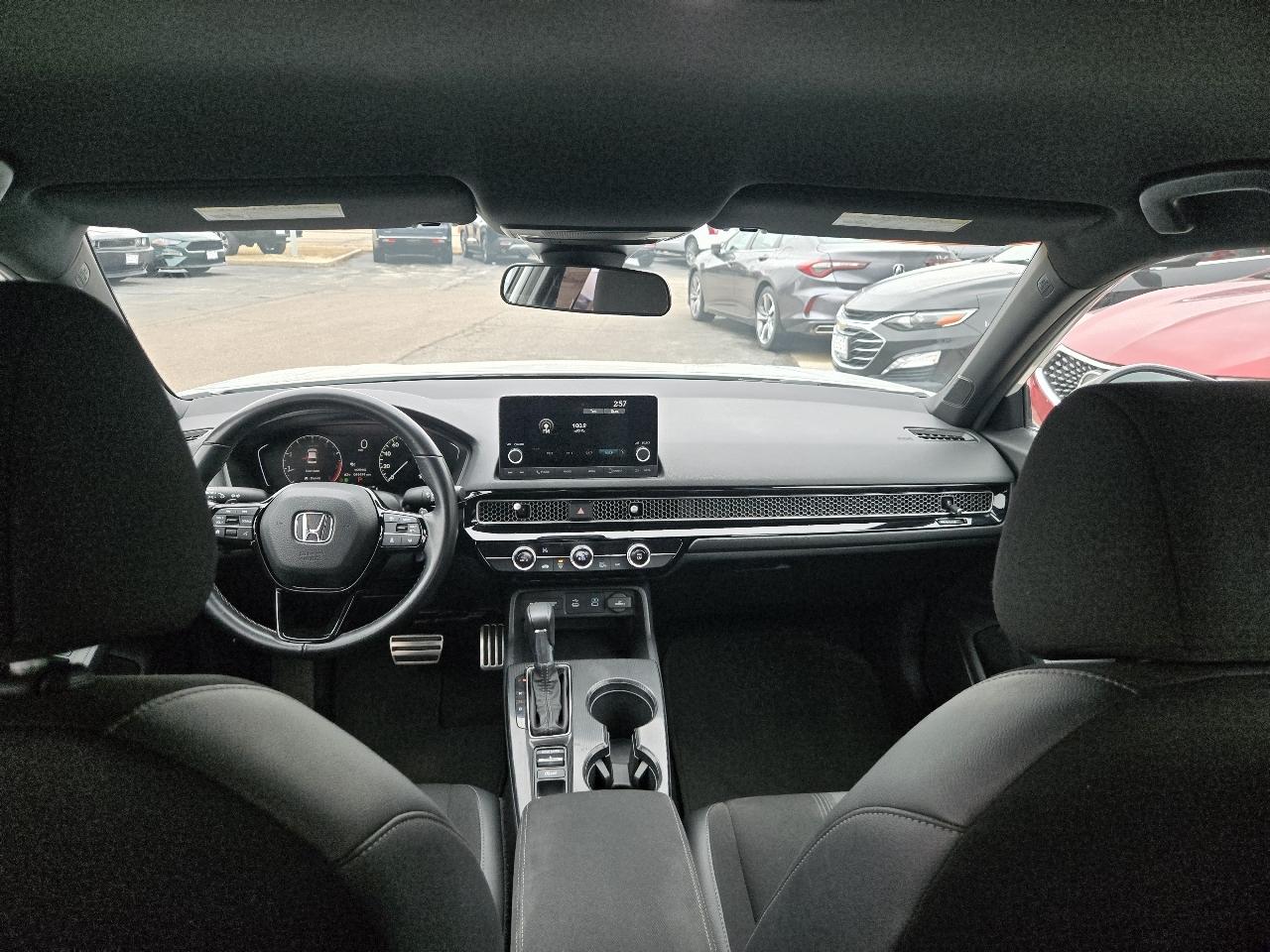 Honda Civic Sedan Sport CVT 2025