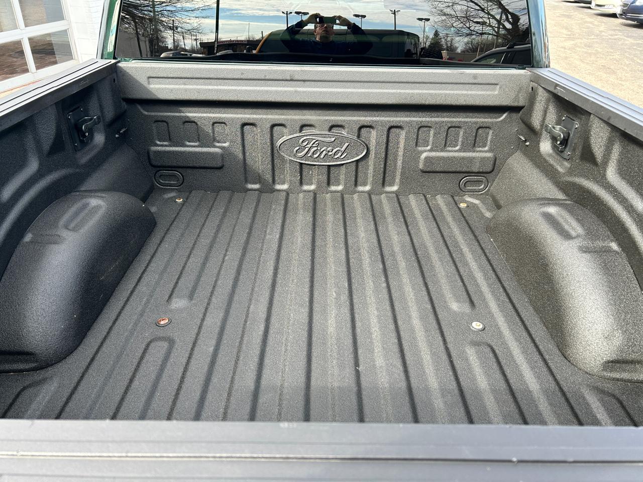 Ford F-150 4WD SuperCrew 139" XLT 2016