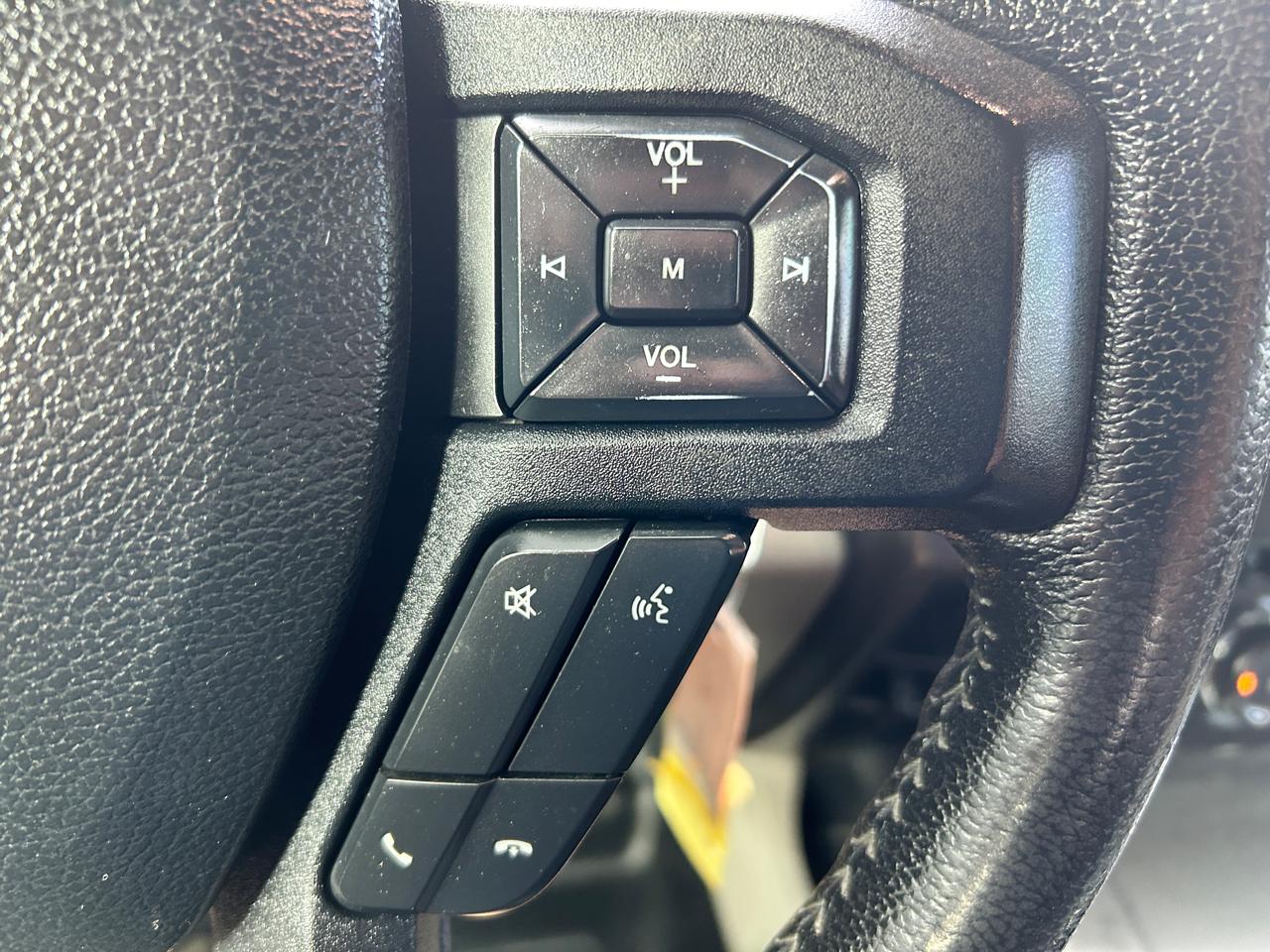 Ford F-150 4WD SuperCrew 139" XLT 2016