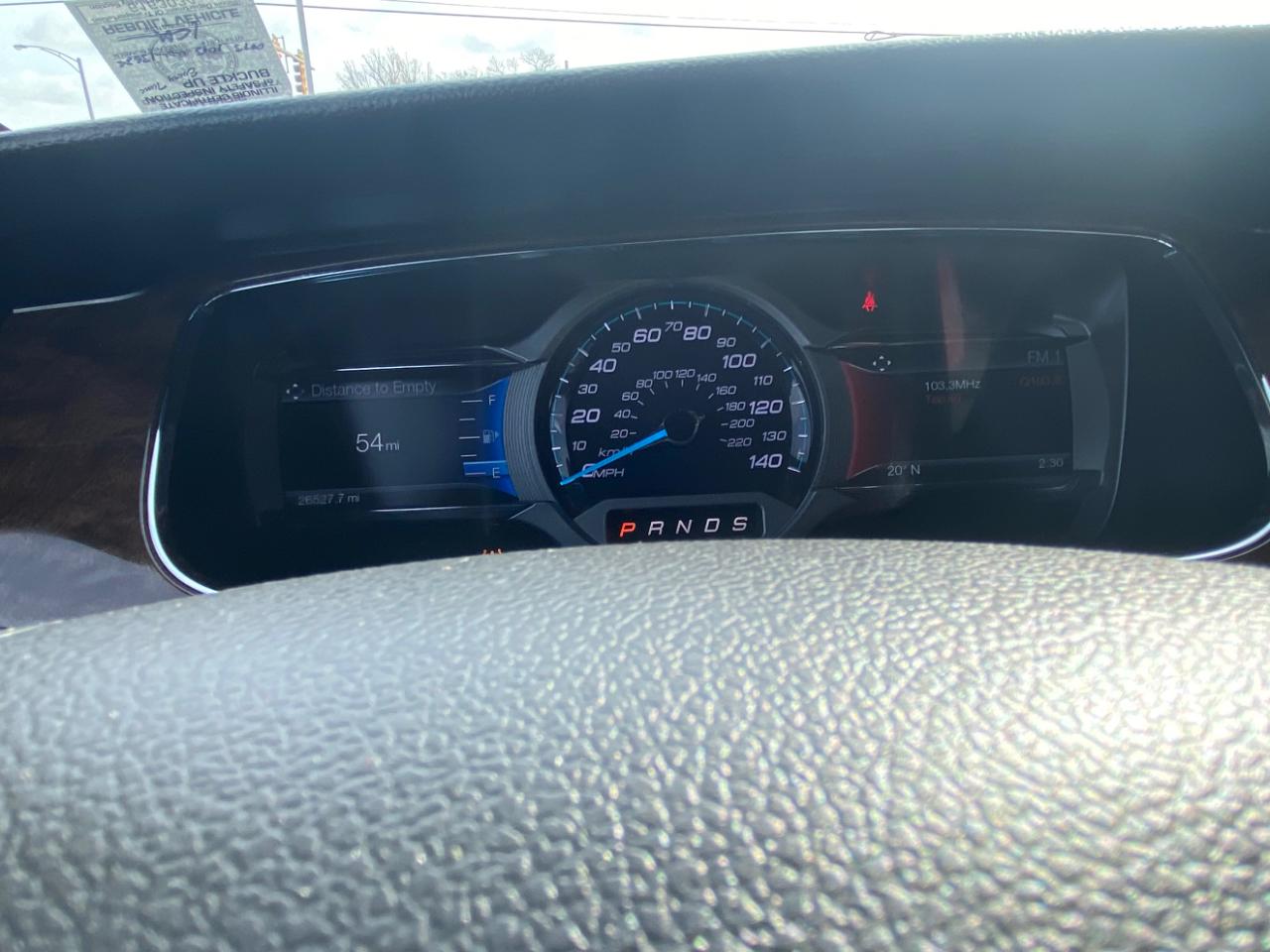 Ford Taurus 4dr Sdn Limited FWD 2015