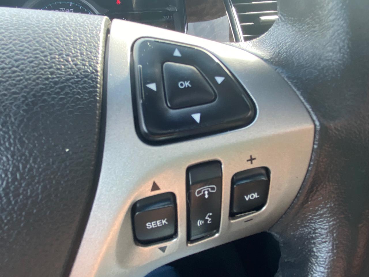 Ford Taurus 4dr Sdn Limited FWD 2015