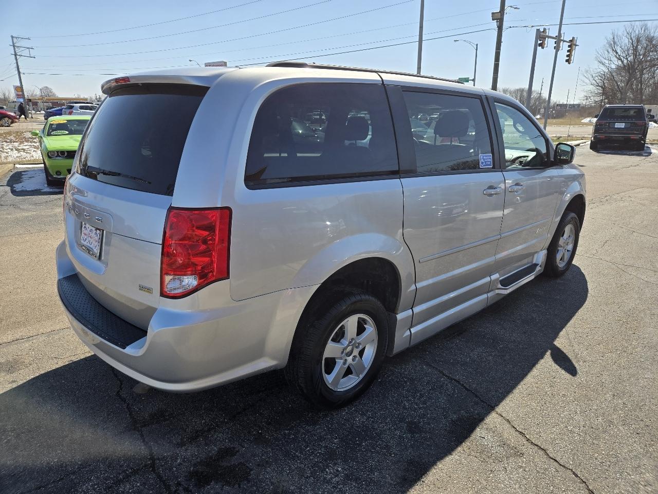Dodge Grand Caravan 4dr Wgn SXT 2012