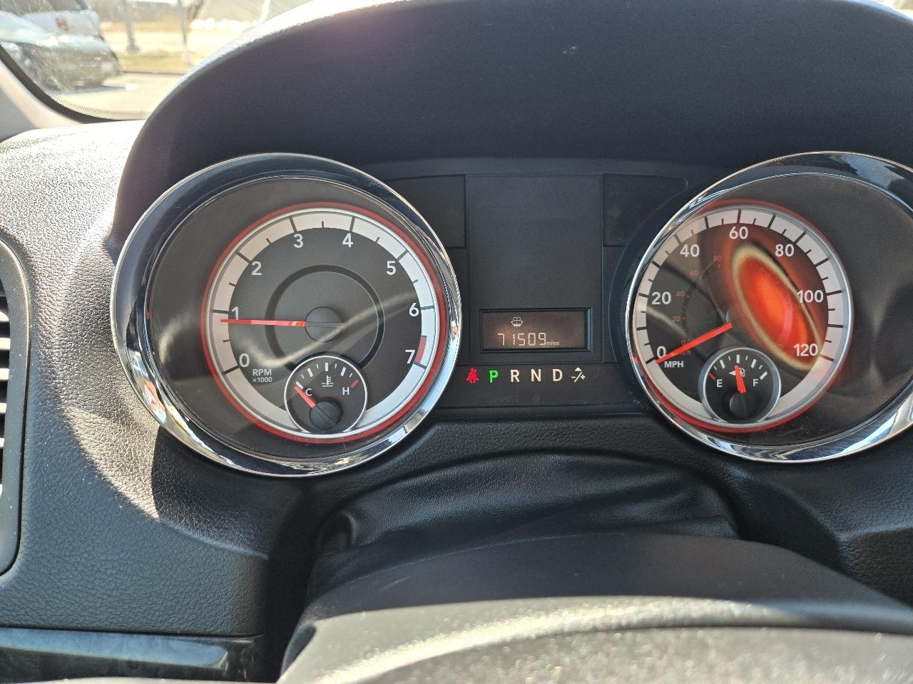 Dodge Grand Caravan 4dr Wgn SXT 2012